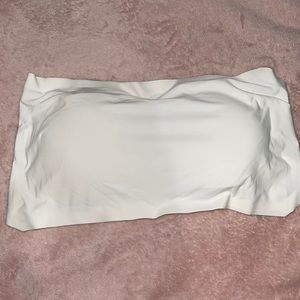 Strapless bandeau